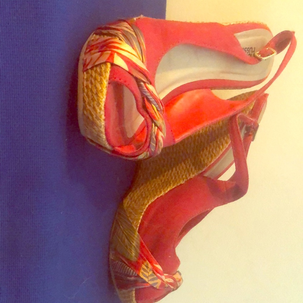 Charlotte Russe red floral peep toe heels